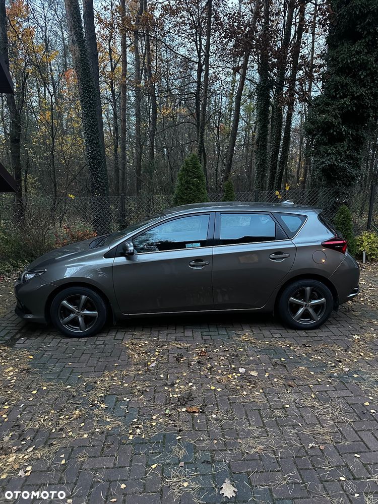 Toyota Auris 1.6 Comfort - 3