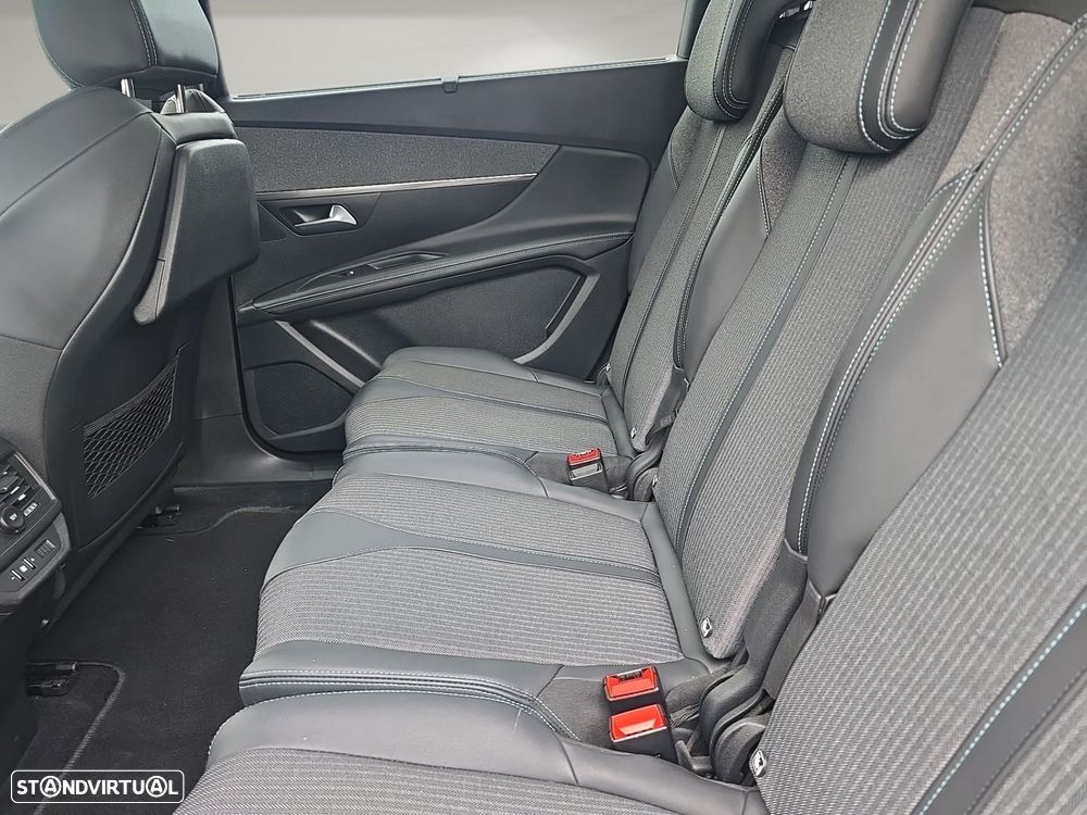 Peugeot 5008 1.5 BlueHDi Allure Pack EAT8 - 11