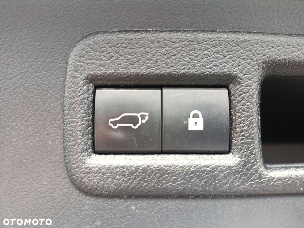 Lexus NX 300h F Sport AWD - 35