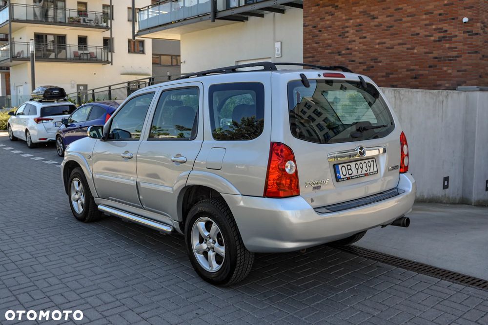 Mazda Tribute - 3