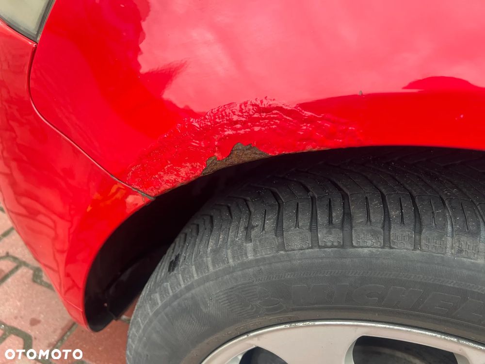 Audi A3 3-drzwiowe 1.6 Attraction - 13