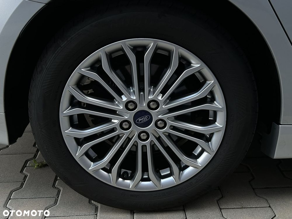 Ford Mondeo SW 2.0 EcoBlue Titanium - 14