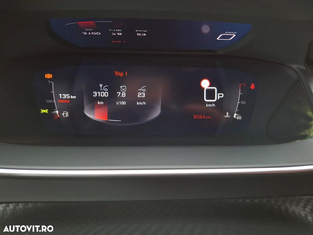 Peugeot 2008 1.5 BlueHDI 130 S&S EAT8 GT - 26