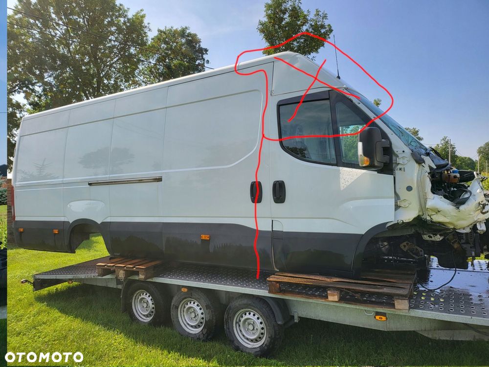 prawy bok iveco daily 14+ cc50105 bianco l4 h2 max poszycie ćwiartka płat - 2