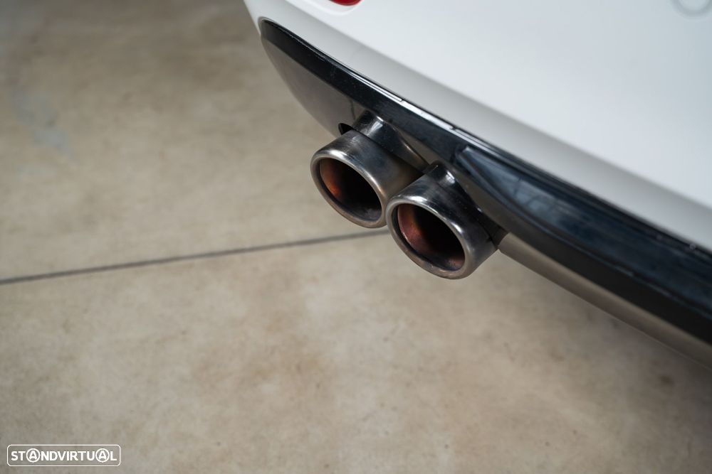 BMW 320 d Auto Line Sport - 9