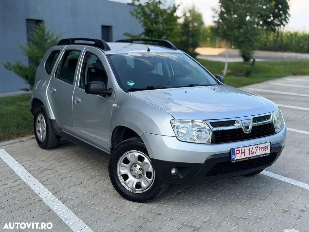 Dacia Duster 1.6 16V 4x2 Laureate - 3
