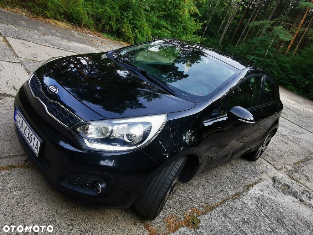 Kia Rio - 2