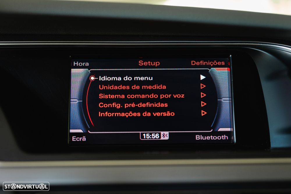 Audi A4 2.0 TDI multitronic Business Line Sport - 27