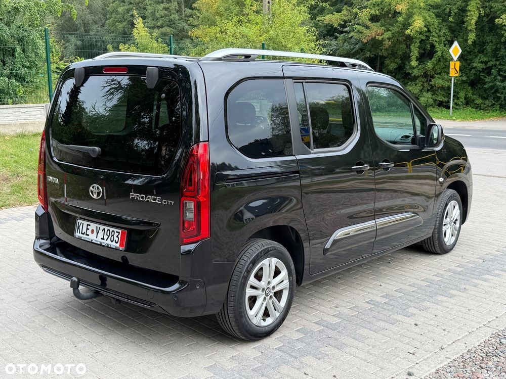 Toyota Proace City Verso 1.5 D-4D L2 Team Deutschland - 4