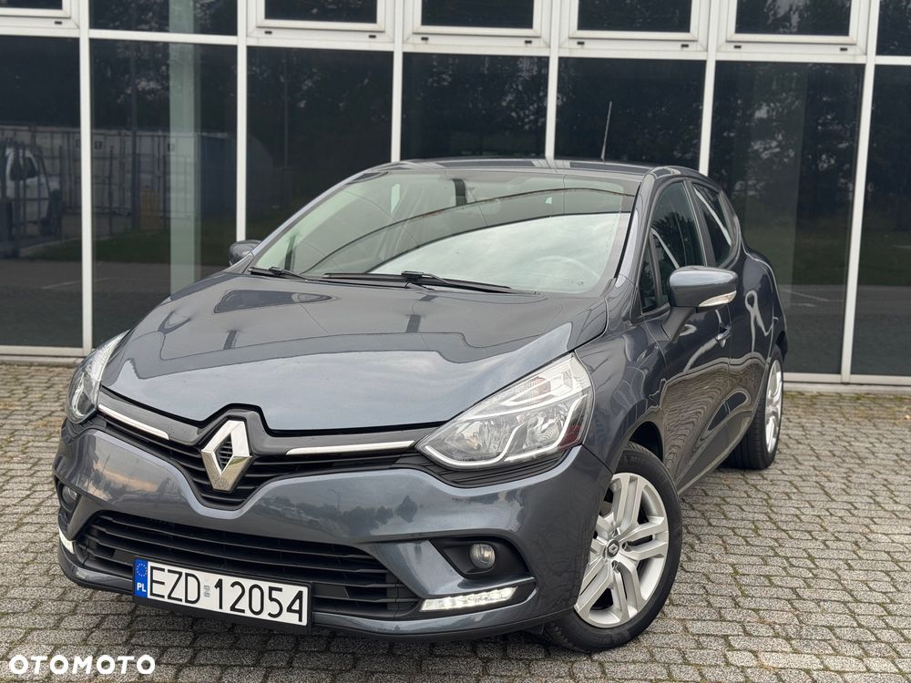 Renault Clio - 20