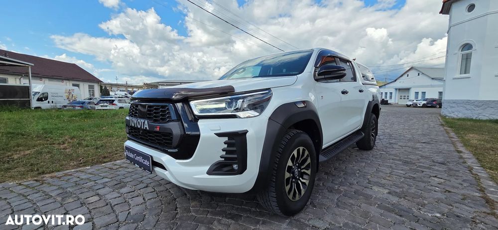 Toyota Hilux 2.8D 204CP 4x4 Double Cab AT GR Sport - 6