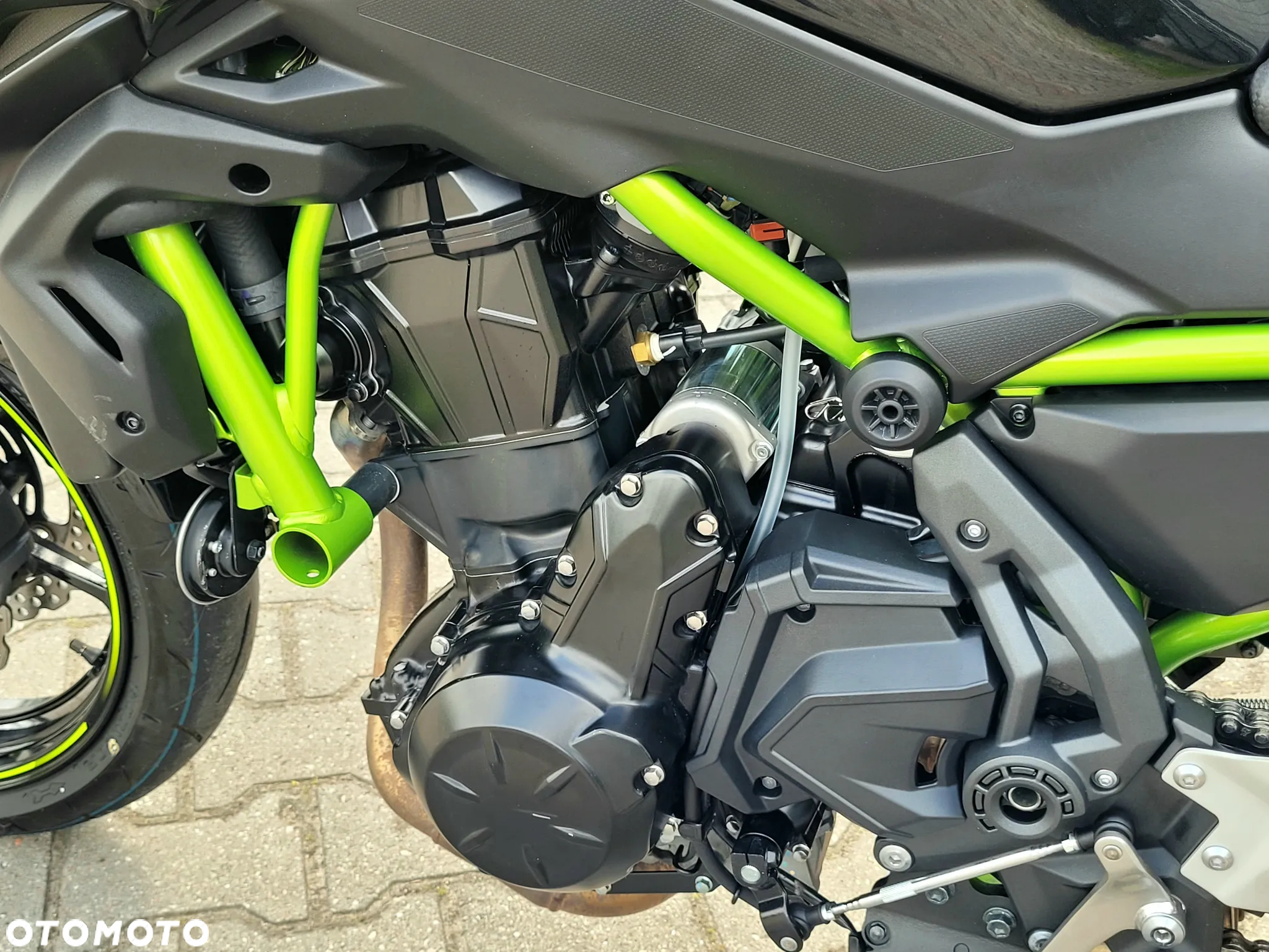 Kawasaki Z 650 - 19
