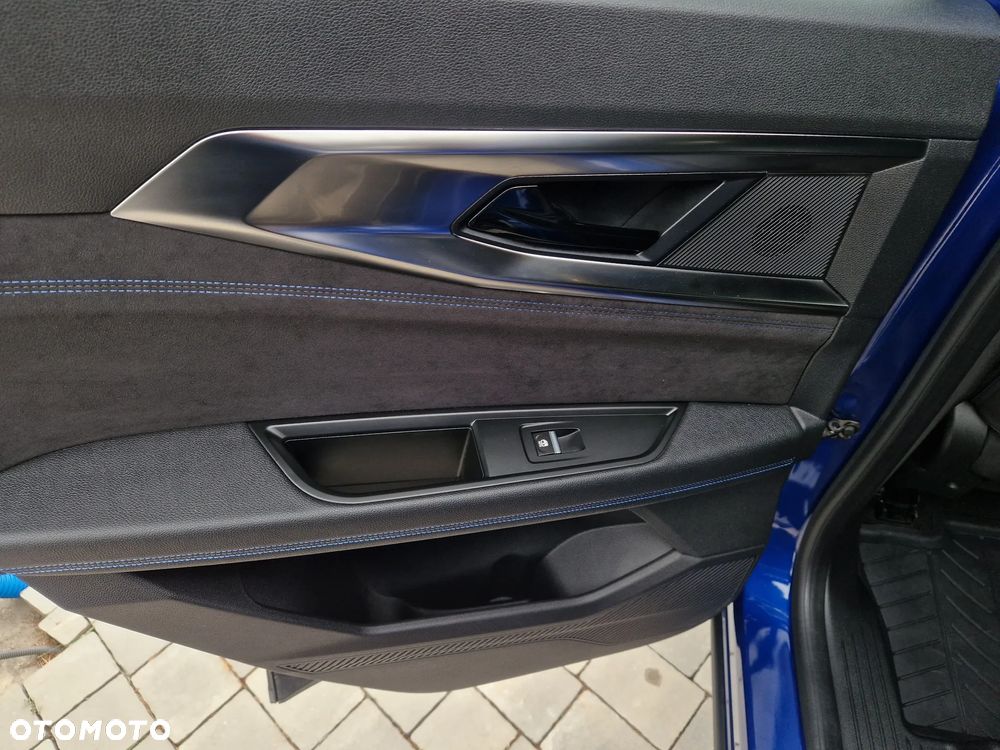 Renault Austral 1.2 E-Tech Full Hybrid 200 Iconic esprit Alpine MMT - 11