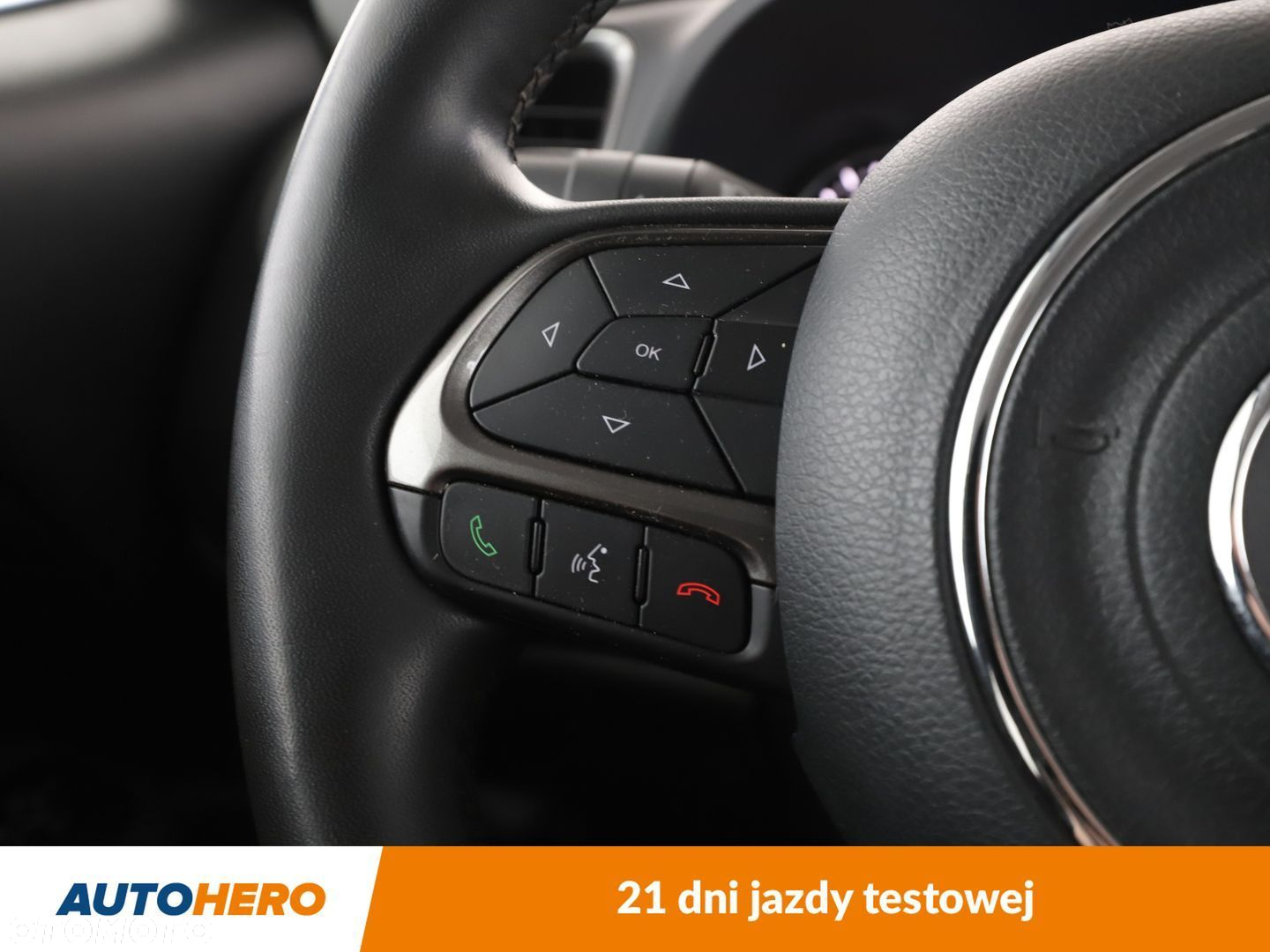 Jeep Renegade - 28