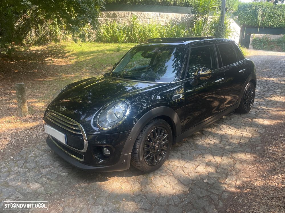 MINI 5 Portas One D Blackyard - 1