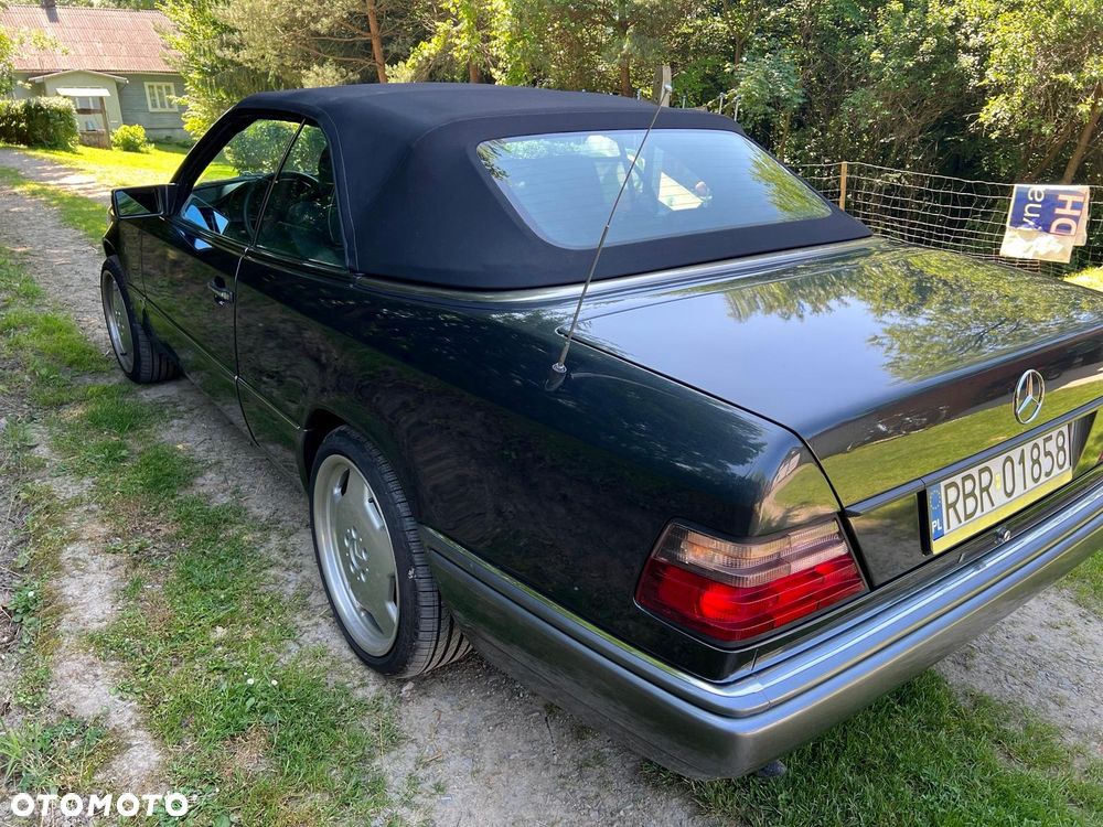 Mercedes-Benz W124 (1984-1993) - 24