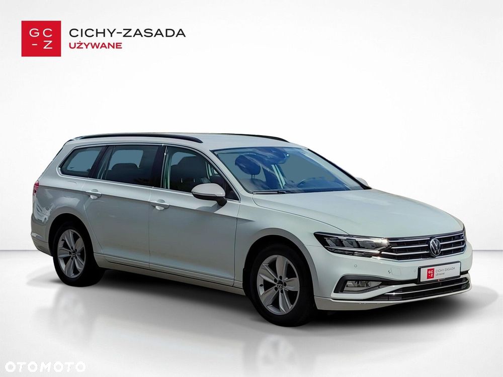 Volkswagen Passat - 8