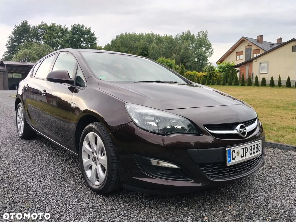 Opel Astra 1.4 T Cosmo - 1