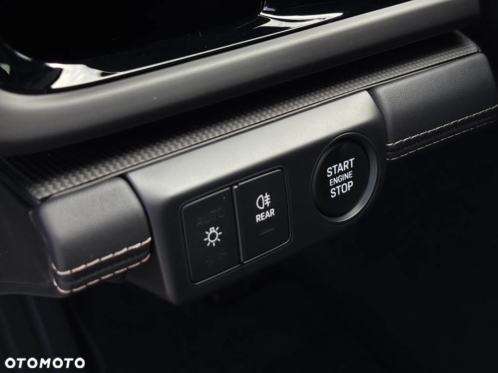 Porsche Panamera Turbo S E-Hybrid PHEV - 31
