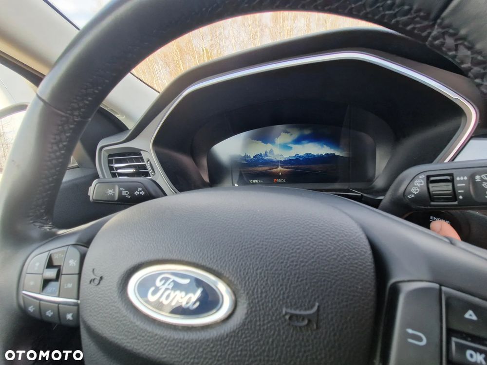 Ford Kuga 2.0 EcoBlue FWD ST-Line - 27