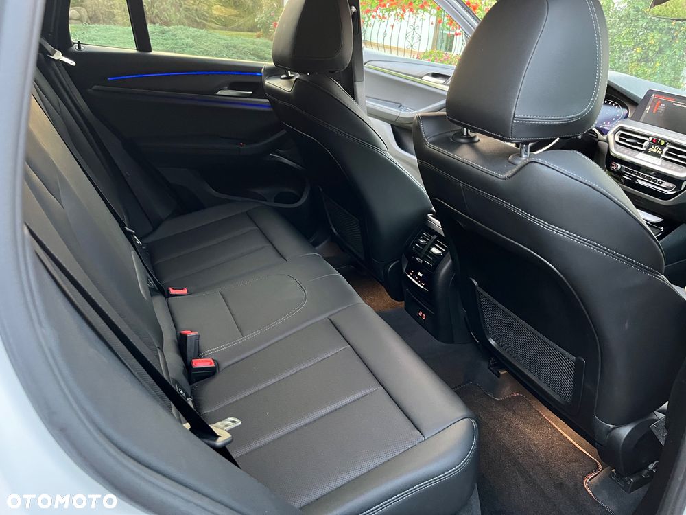 BMW X3 - 18