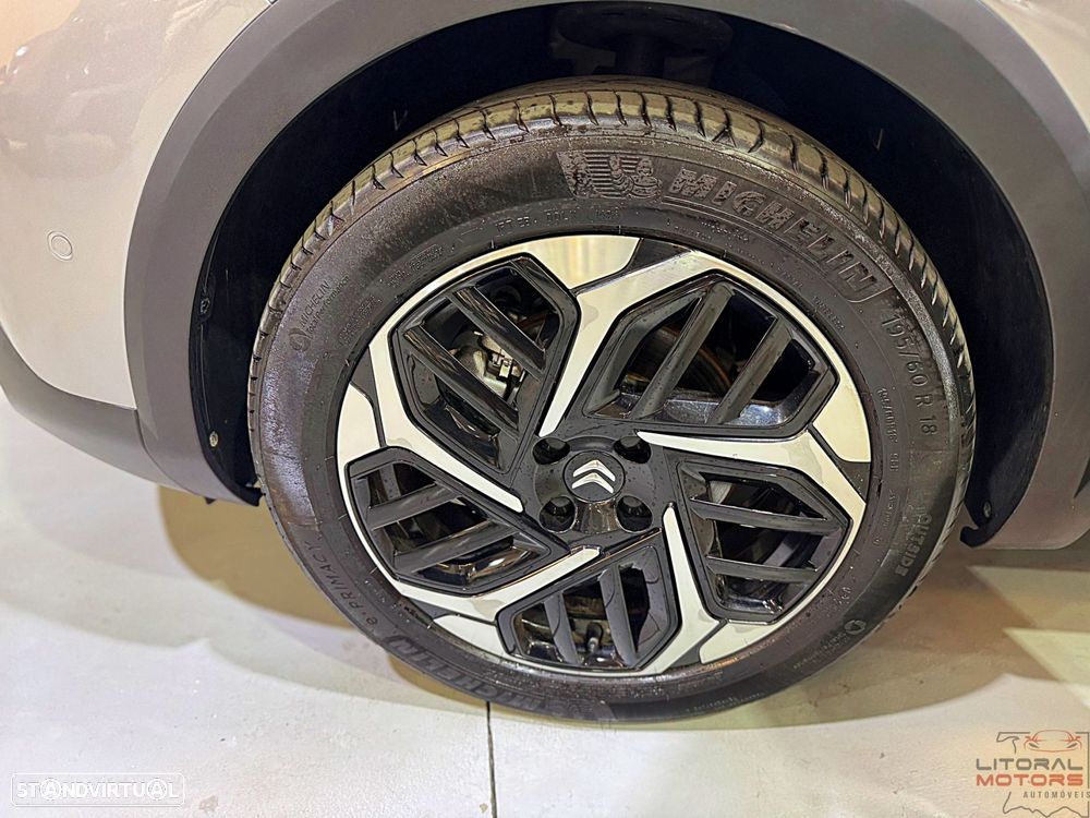 Citroën C4 X 1.2 PureTech Shine Pack EAT8 - 13