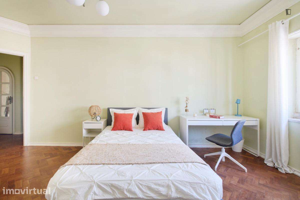Quarto - localizado em Amoreiras Lisbon - Grande imagem: 2/17