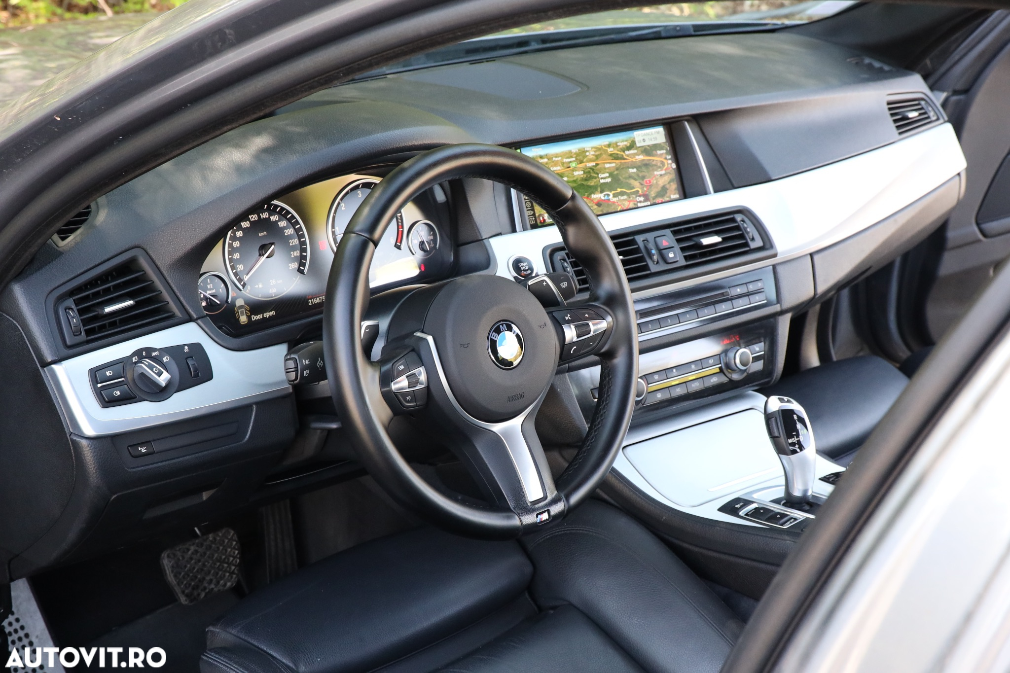 BMW Seria 5 520d Aut. M Sport Edition - 9