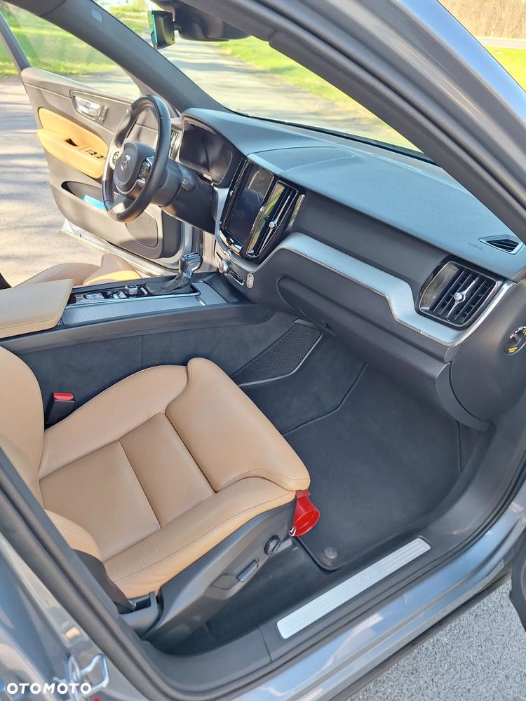 Volvo XC 60 D4 AWD Geartronic Inscription - 23