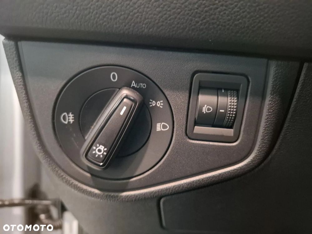 Volkswagen Polo - 22