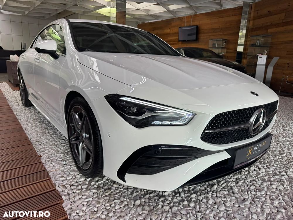 Mercedes-Benz CLA 200 - 4