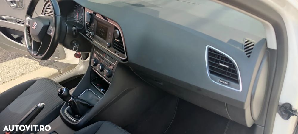 Seat Leon 1.6 TDI ECOMOTIVE Style - 18