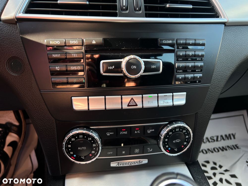 Mercedes-Benz Klasa C 180 CDI Avantgarde Edition - 20