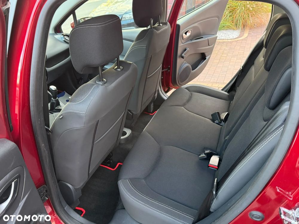 Renault Clio - 18