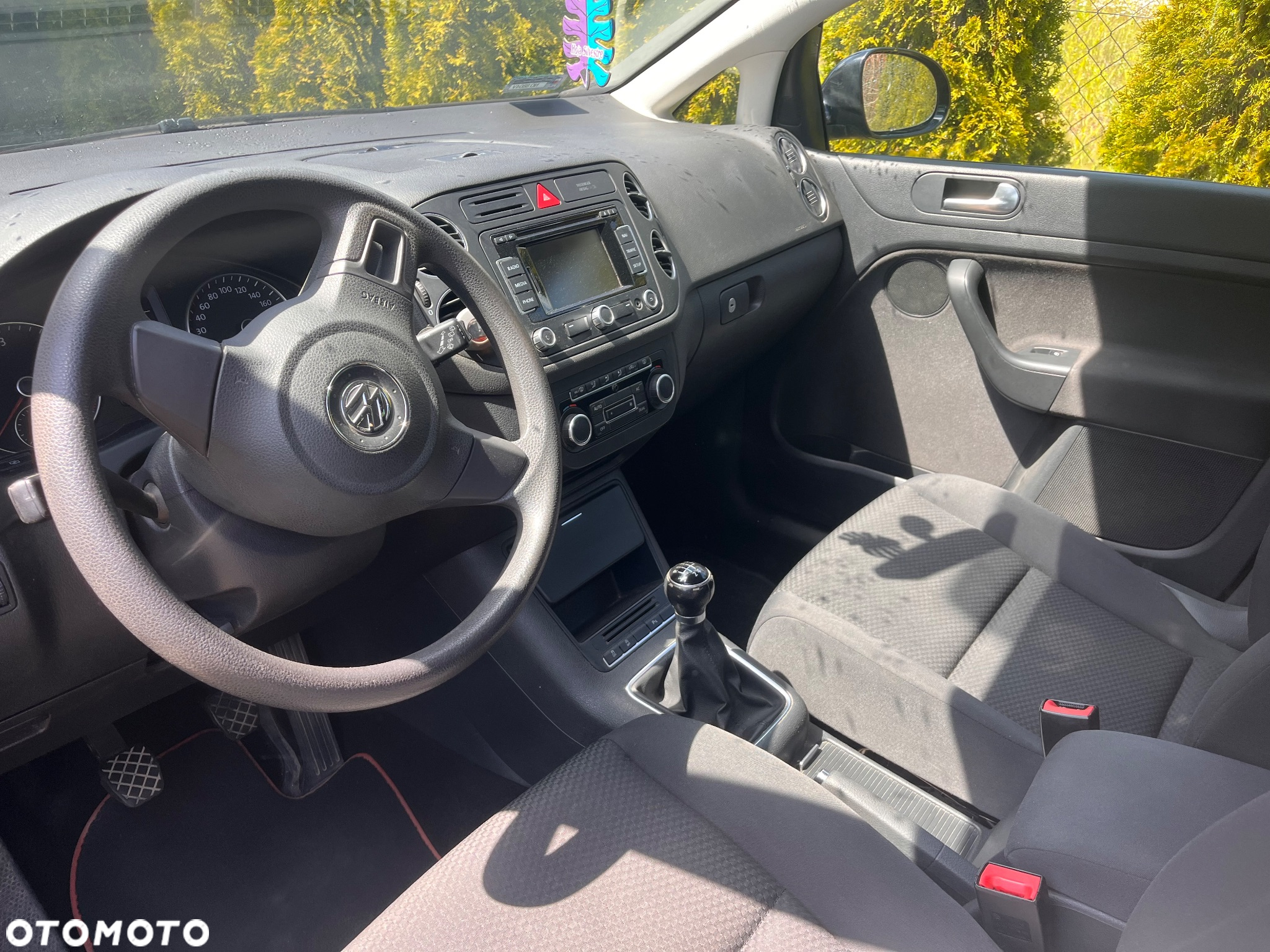 Volkswagen Golf Plus 1.6 TDI BlueMot Comfortline - 4