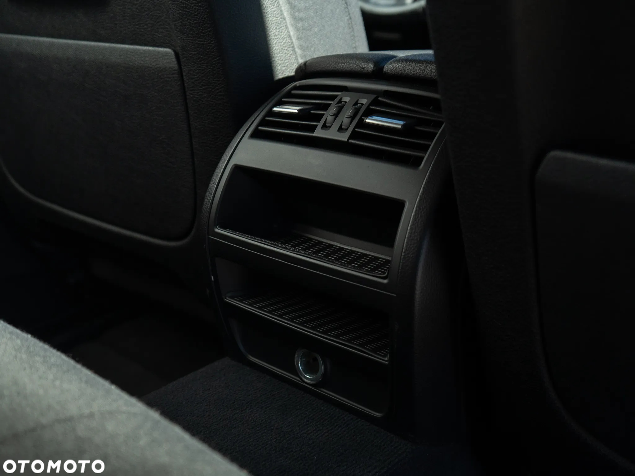 BMW Seria 5 518d Business Edition - 10