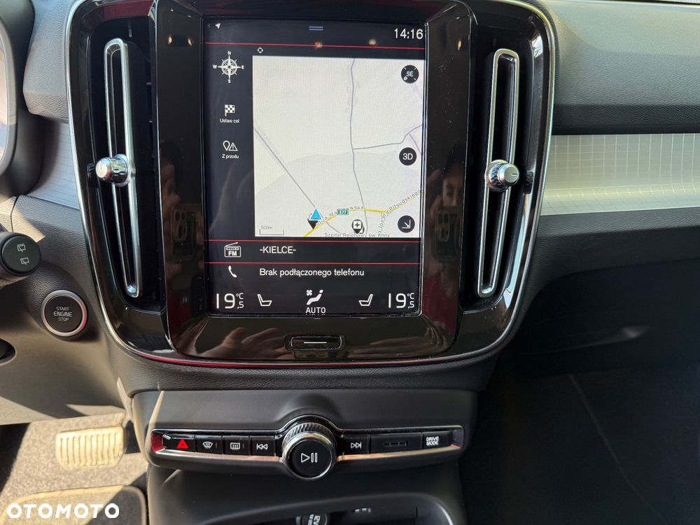Volvo XC 40 - 20