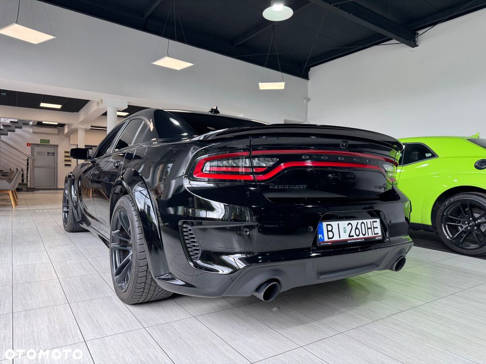 Dodge Charger - 3