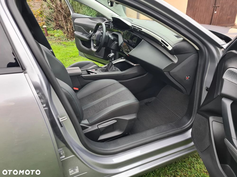 Peugeot 308 1.2 PureTech Allure Pack S&S - 9