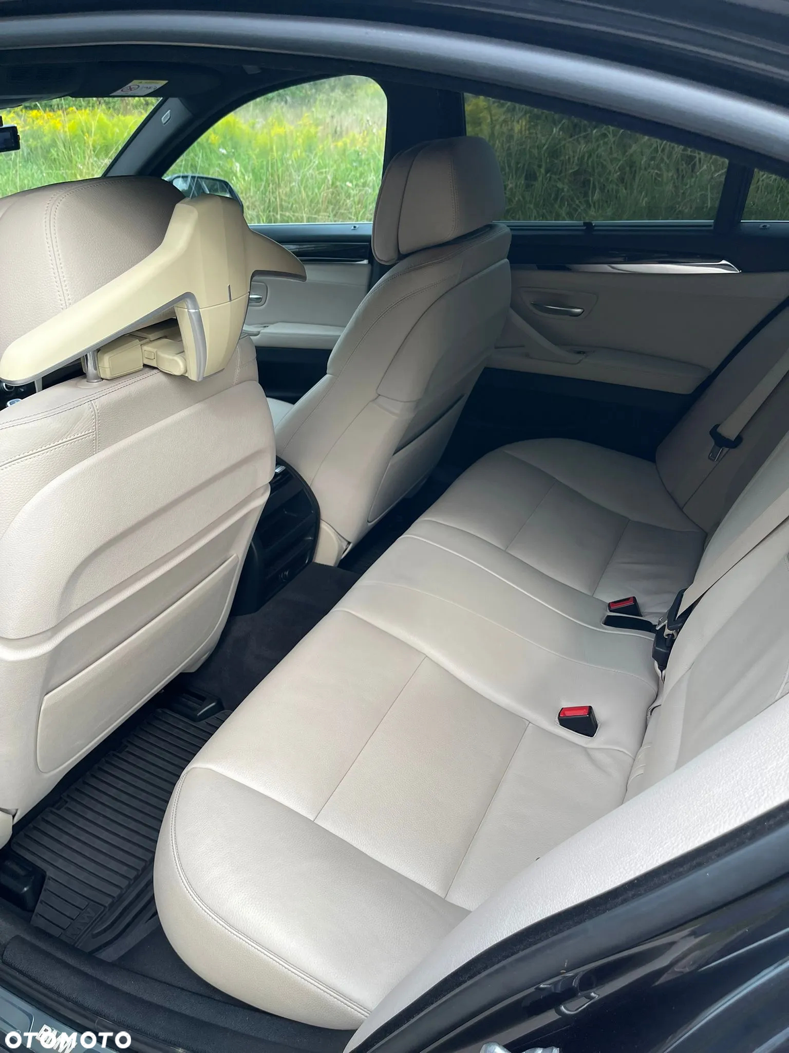 BMW Seria 5 525d xDrive Luxury Line - 14