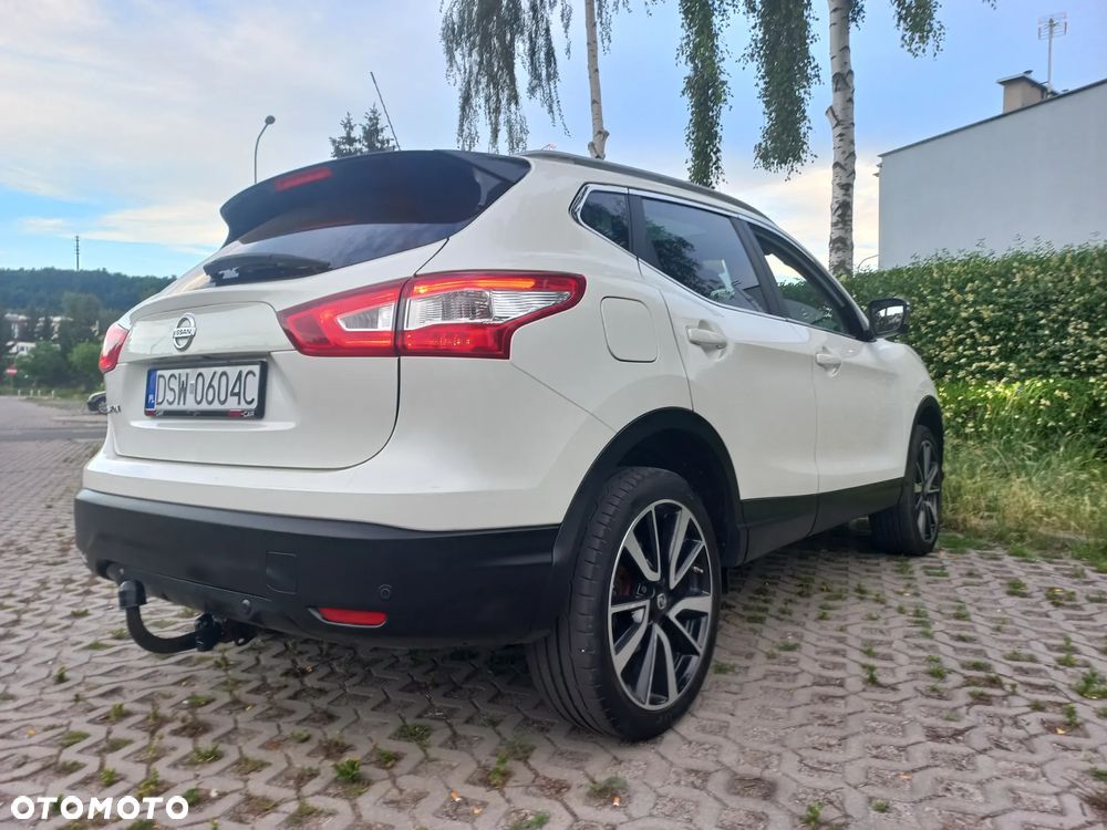 Nissan Qashqai - 16