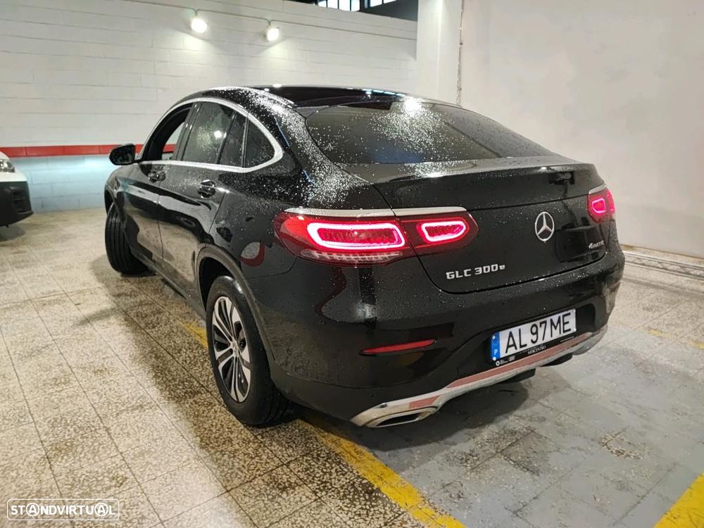 Mercedes-Benz GLC 300 e Coupé 4Matic - 2