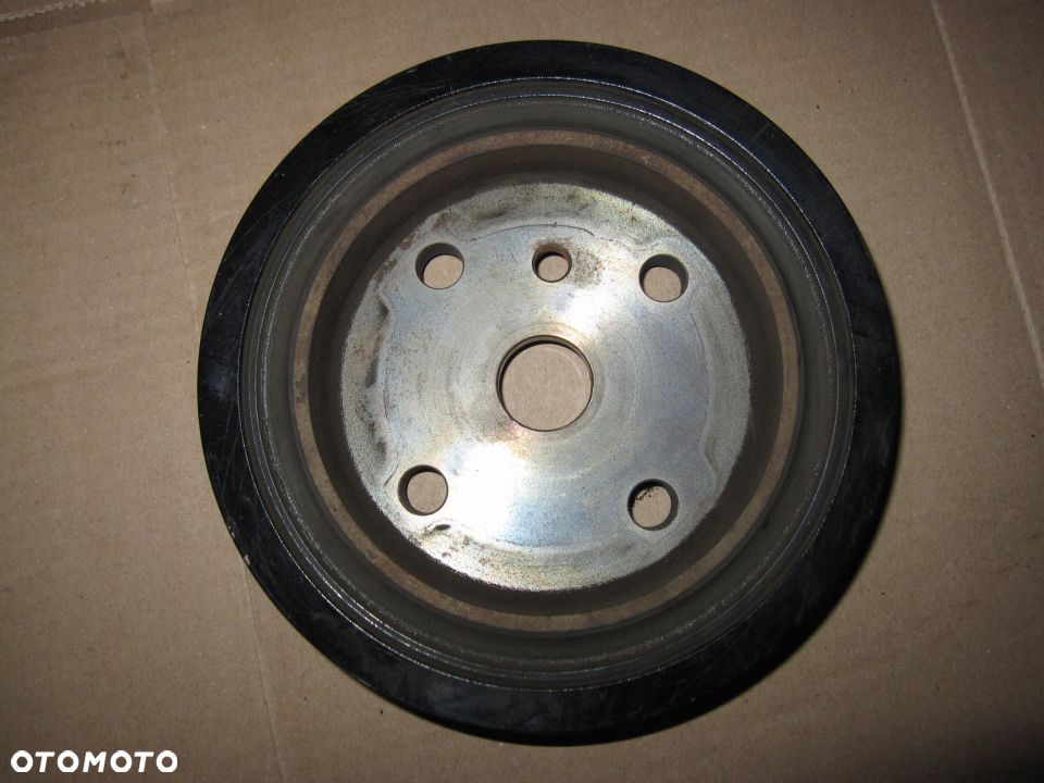 V40 II 2,0D4 15R koło pasowe wału 08642400 - 2