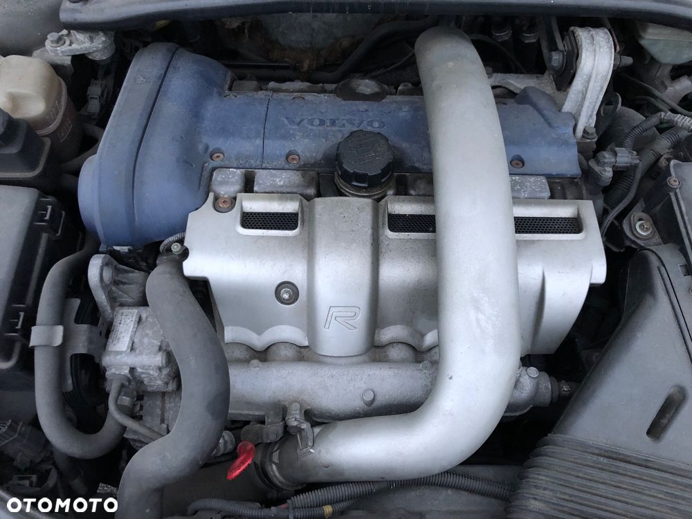 Volvo S60 2.5 R - 18
