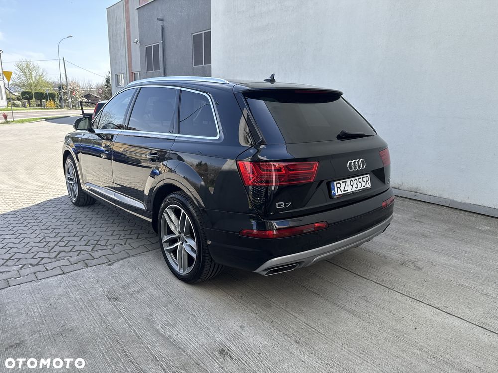 Audi Q7 - 5