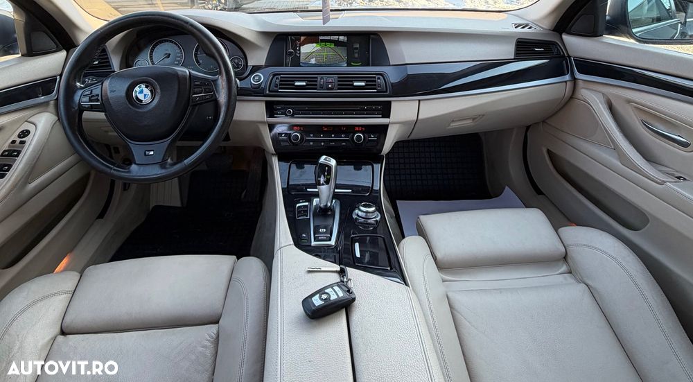 BMW Seria 5 520d Sport-Aut. - 4