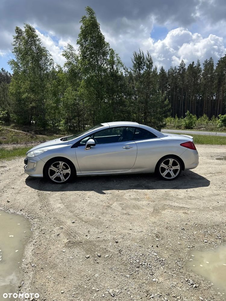 Peugeot 308 CC - 2