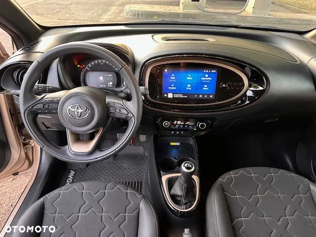 Toyota Aygo X - 6
