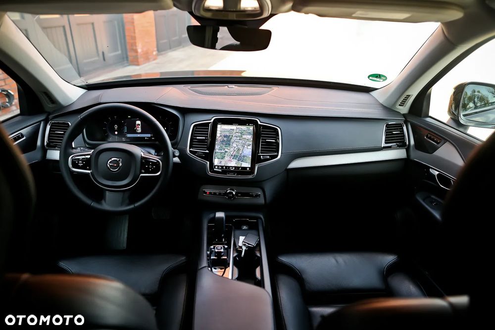 Volvo XC 90 B5 D AWD R-Design 7os - 27