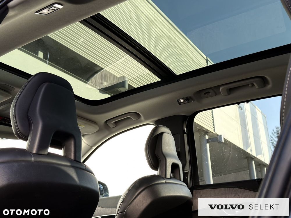 Volvo XC 90 - 16